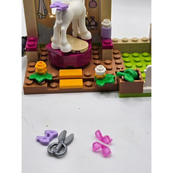 LEGO Friends Pony-Washing Stable 41696 Horse Toy with Mia Mini- Doll, Farm Anima - Picture 8 of 12